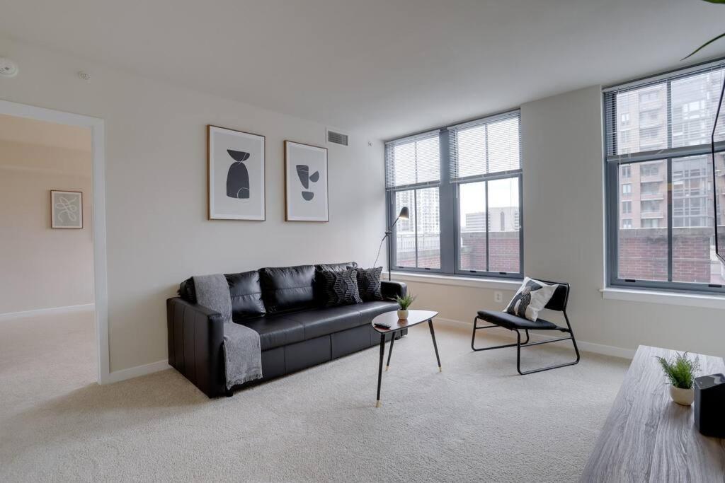Bright And Cozy Apartment Near Pentagon City Arlington Exterior photo