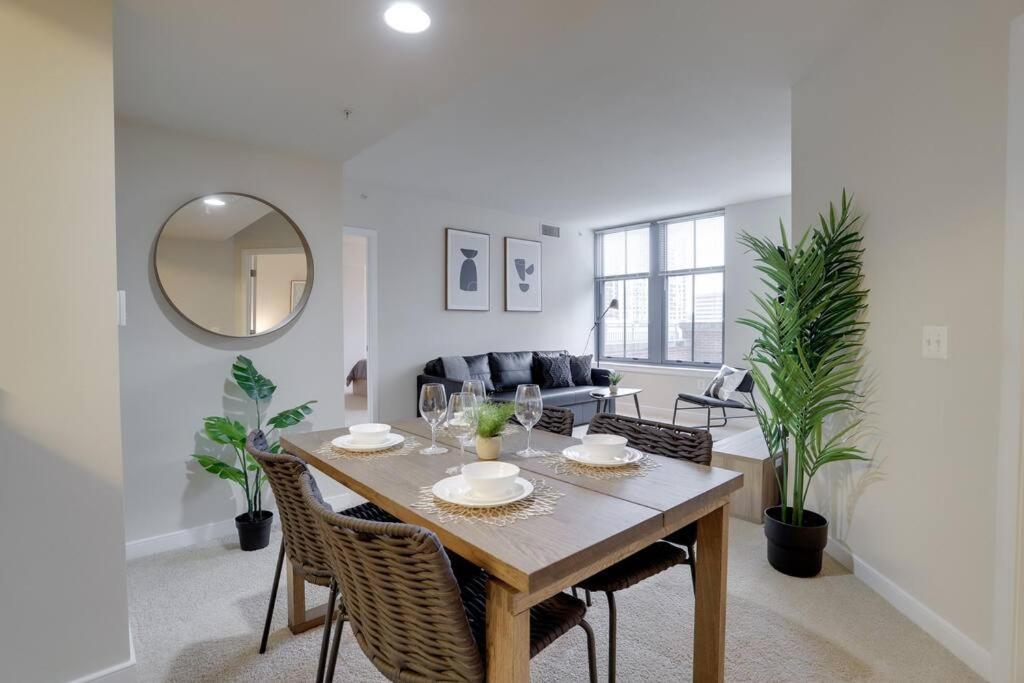 Bright And Cozy Apartment Near Pentagon City Arlington Exterior photo