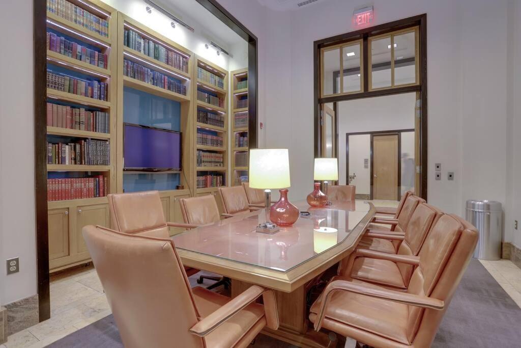 Bright And Cozy Apartment Near Pentagon City Arlington Exterior photo